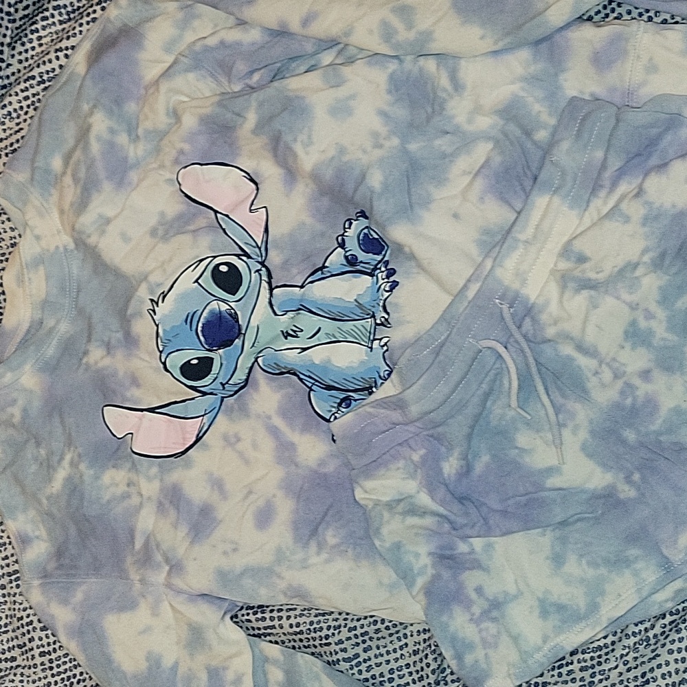 Adult stitch set